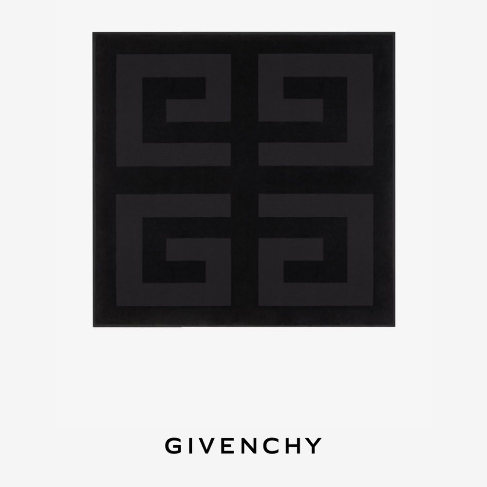 Givenchy 4G Towel